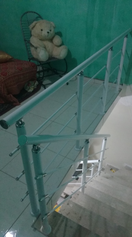 Corrimão de Escada de Vidro Preço Aclimação - Corrimão de Escada Residencial
