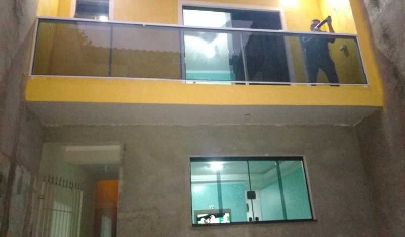 Corrimão de Escada em Aço Inox Ribeirão Pires - Corrimão de Vidro para Sacada