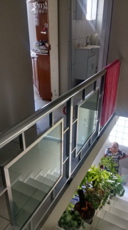 Corrimão de Escada Franco da Rocha - Corrimão de Escada de Alumínio e Vidro