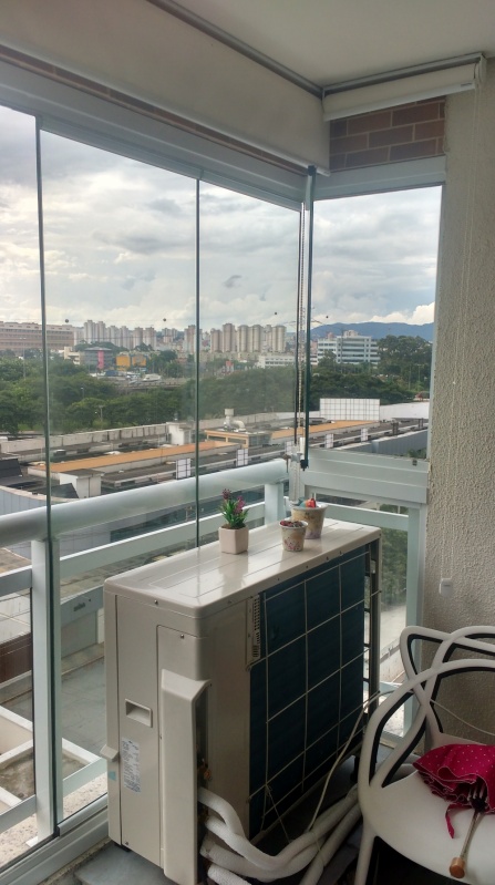 Fechamento de Sacadas com Vidro Retrátil Preço Carapicuíba - Fechamento de Vidro para Varanda de Apartamento