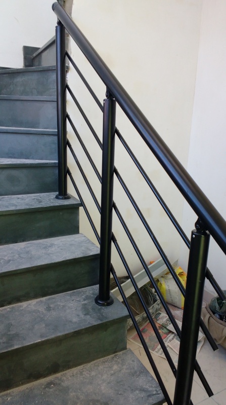 Instalação de Corrimão de Escada Externa Alphaville - Corrimão de Vidro para Escada de Madeira