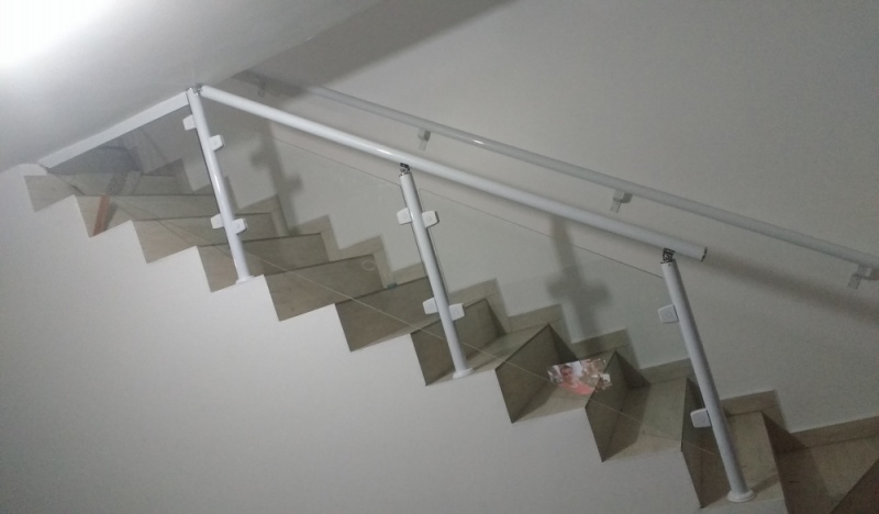 Orçamento de Corrimão de Escada de Vidro Barueri - Corrimão de Vidro para Escada Branca