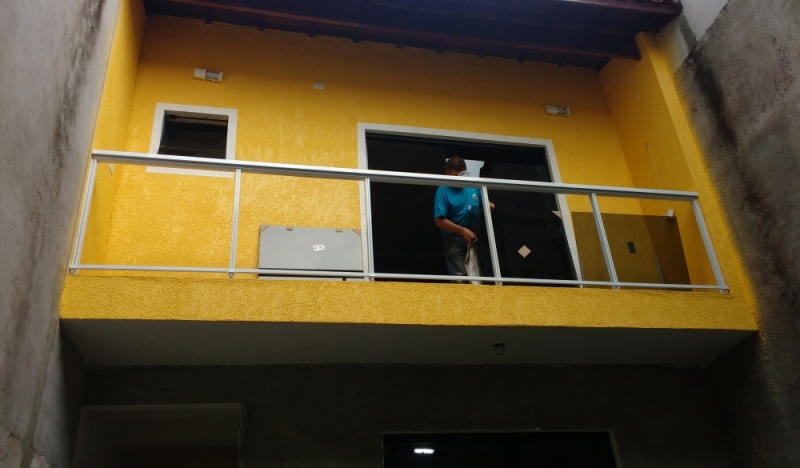 Orçamento de Corrimão de Escada em Aço Inox Salesópolis - Corrimão de Vidro para Escada Branca
