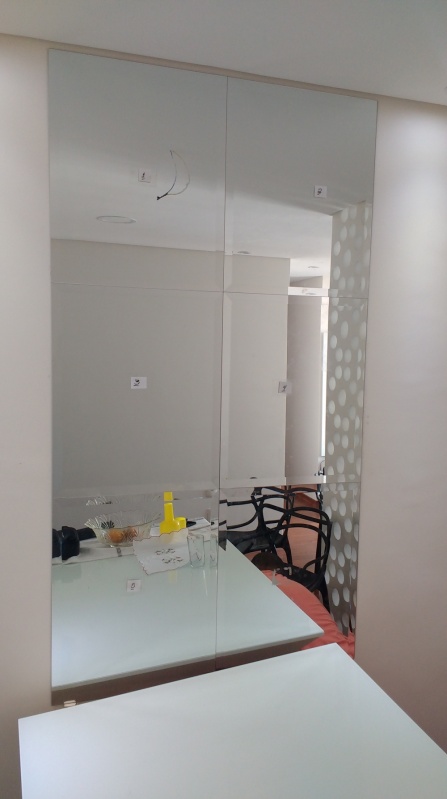 Orçamento de Espelhos para Salão de Cabeleireiro Vargem Grande Paulista - Espelho na Parede